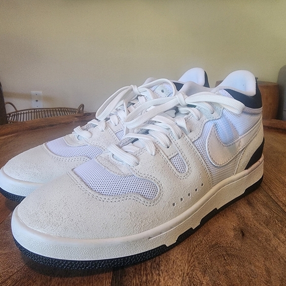 Nike Attack x Social Status Summit White Sneakers DZ4636-100 Mens Size 9 - Picture 6 of 14